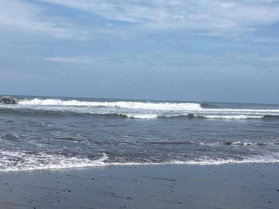 Nuestro Castillo, Playa San Blas, La Libertad, El Salvador Luaran gambar
