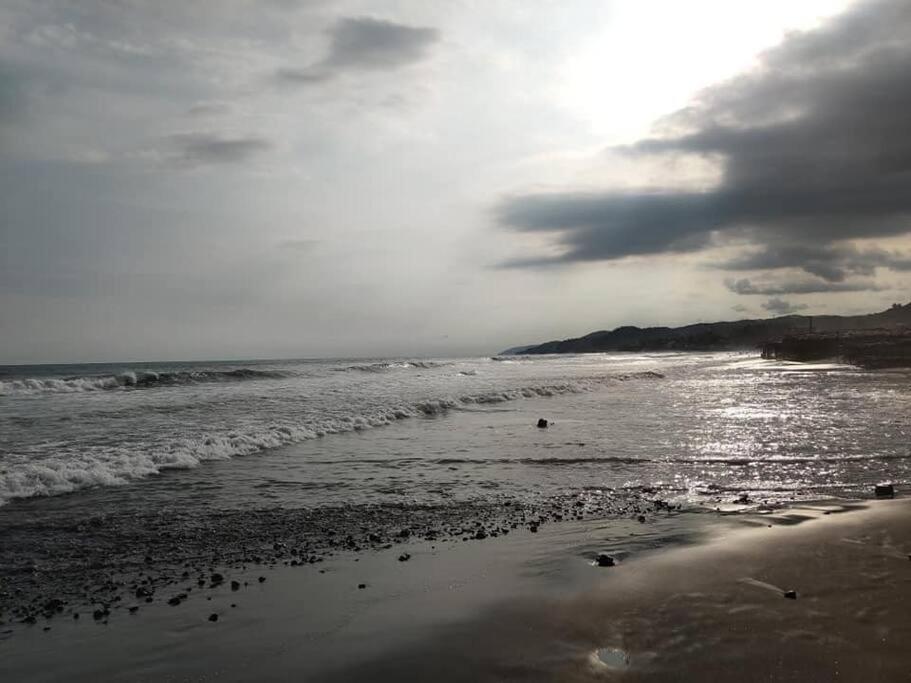 Nuestro Castillo, Playa San Blas, La Libertad, El Salvador Luaran gambar